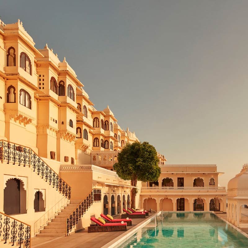8 Days Luxury Golden Triangle Tour with Udaipur